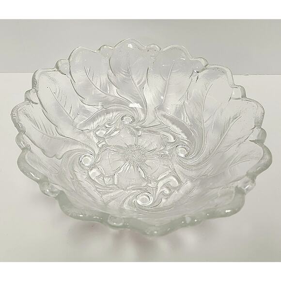 Vintage Pressed Glass Bowl Swirl Leaf Floral Scalloped Clear Decorative - Picture 1 of 6
